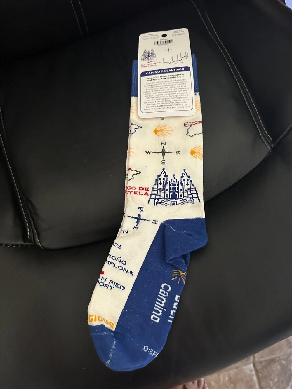 Camino de Santiago Crew Socks - Blue & White